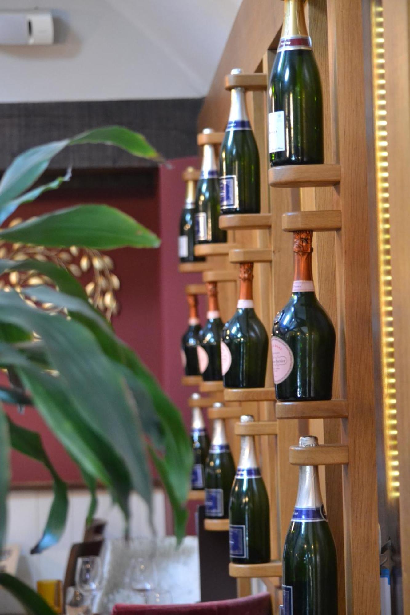 The Nags Head Hotell Montgomery Eksteriør bilde