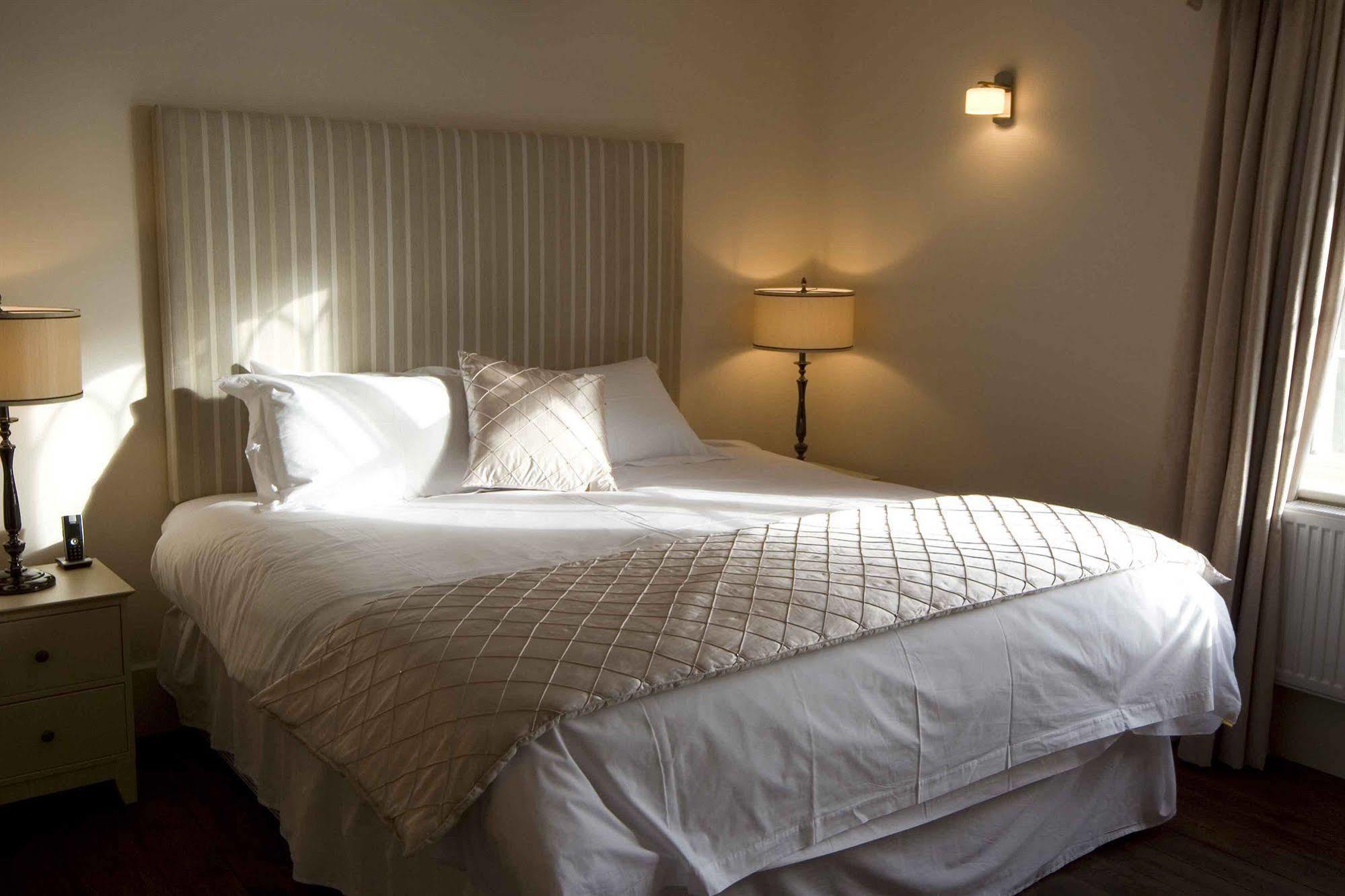 The Nags Head Hotell Montgomery Eksteriør bilde